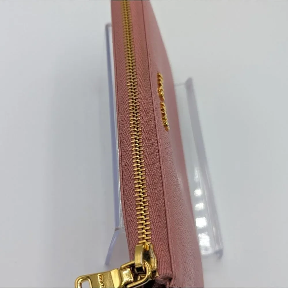 Miu Miu Pink Zip Wallet - Picture 4 of 15
